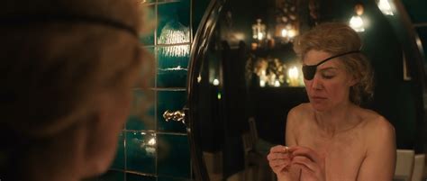 nude video celebs rosamund pike nude a private war 2018