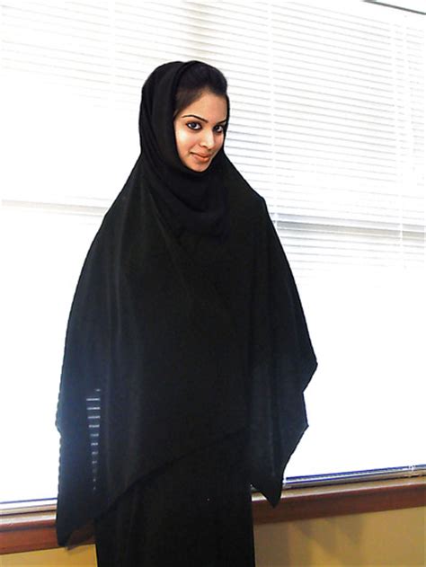 Hijab Nude