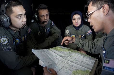 lost malaysia airlines flight mh370 photos the big picture