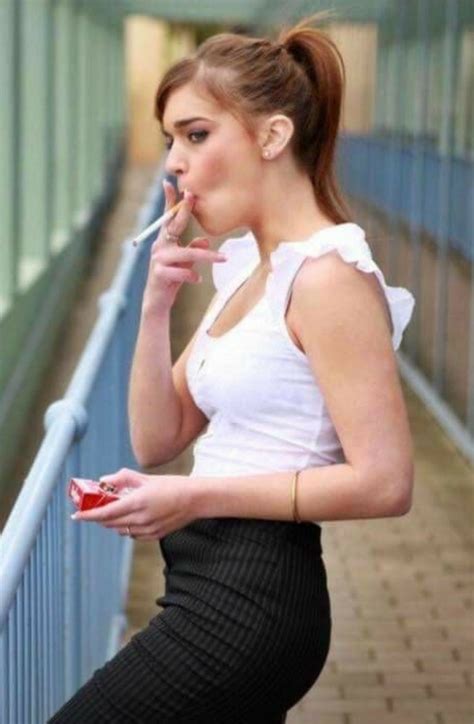 Smoking Ladies Girl Smoking Smoking Images Women Smoking Cigarettes