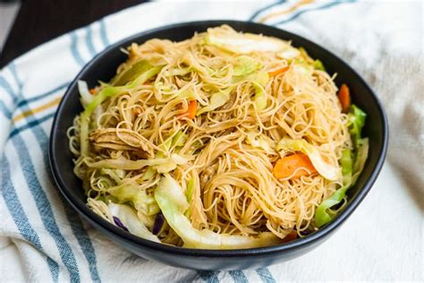authentic pancit recipe filipino noodles  chicken  healthy