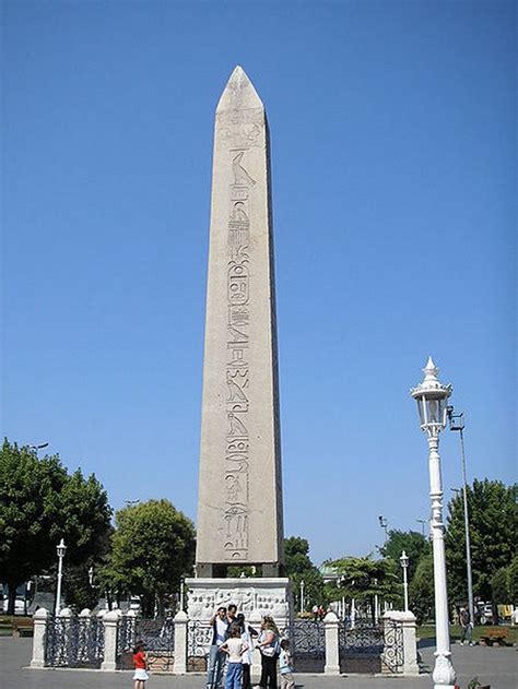 obelisk  theodosius dikilitas