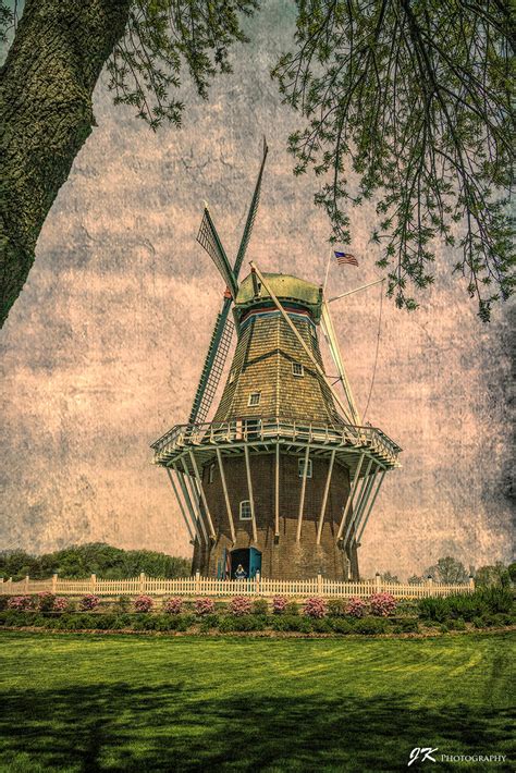 de zwaan de zwaan   authentic dutch windmill   ci flickr