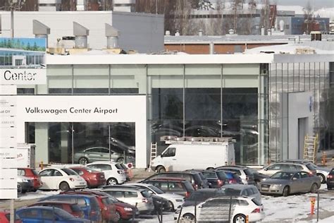 volkswagen center airport vantaan volkswagen autotalo uudistui konepoerssicom