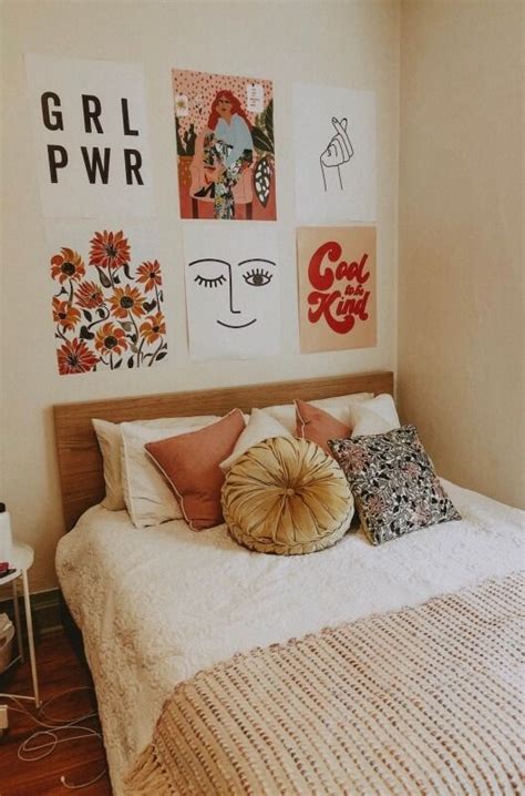 creative bedroom wall decor ideas   comfy  cozy bedroom tumblr room decor