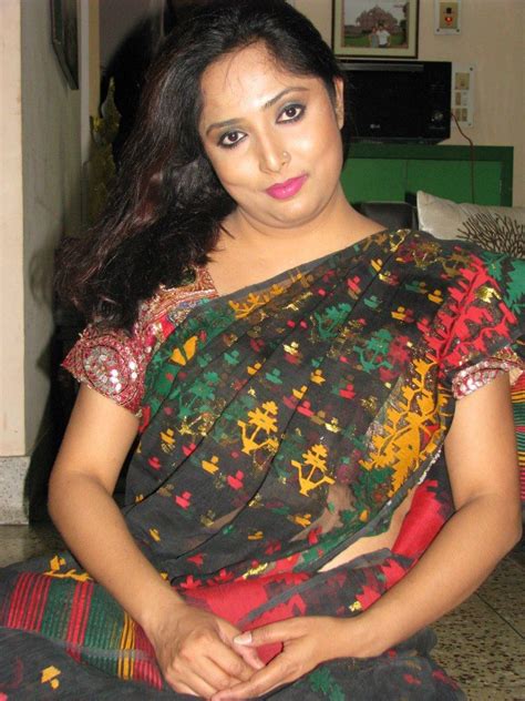 Real Women Desi Nude Photos