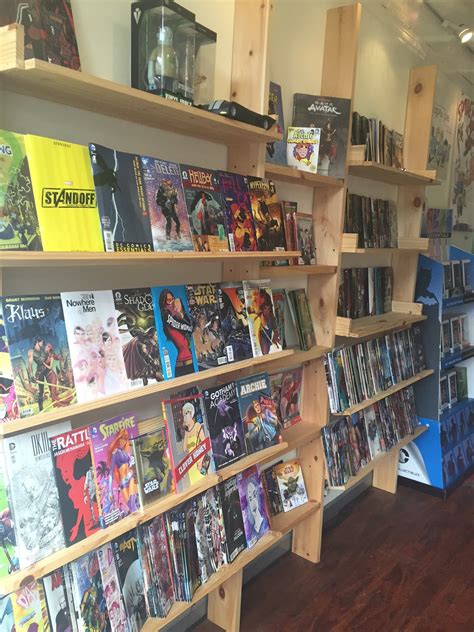 comic book store  philadelphia pa johnny destructos hero complex