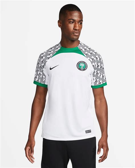 le nouveau maillot du nigeria va encore faire  carton clubezeroseco