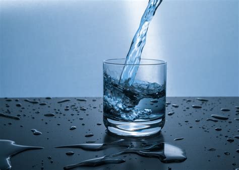 voda tecnost zivota preporuke za dnevni unos vode ijzcg