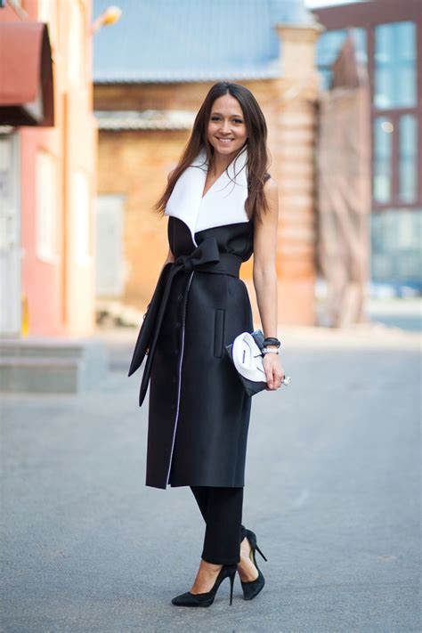 moscow street style best street style looks from moscow fashion week