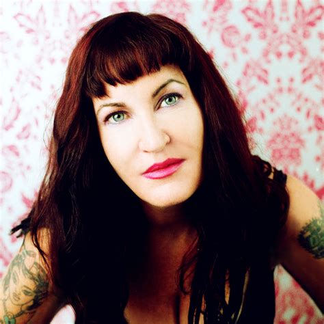 Interview Erin Burkett On 25 Years Of Fat Wreck Chords
