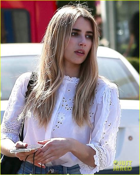 Full Sized Photo Of Emma Roberts Debuts Longer Blonde Hair After Salon