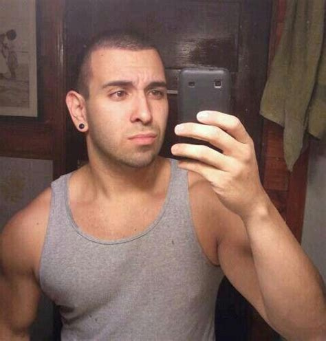 Pin By Deanna Gamiño On Latin Guys Mirror Selfie Selfie Guys