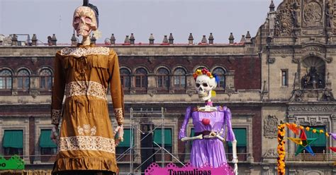 Video El Icónico Desfile De Día De Muertos En Cdmx Luces Colores Y