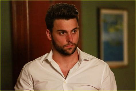 jack falahee confirms he s straight discusses his sexuality for first time photo 3809422
