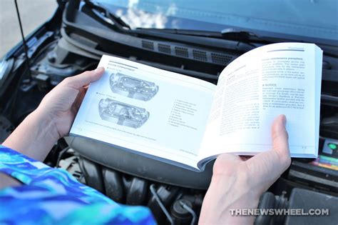reasons    read  cars owners manual  news wheel