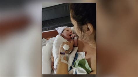 Florida Woman Who Didnt Know She Was Pregnant Gives Birth After Weight