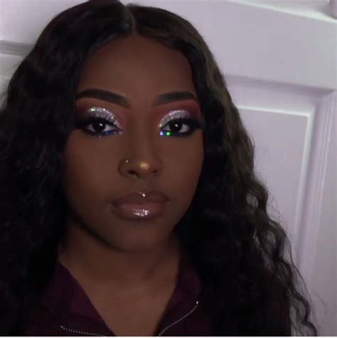 Black Womens Makeup Airbrush Blackwomensmakeup In 2020 Prom Makeup