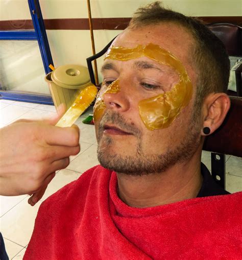 male pampering getting a shave in turkey flashpacking travel blog