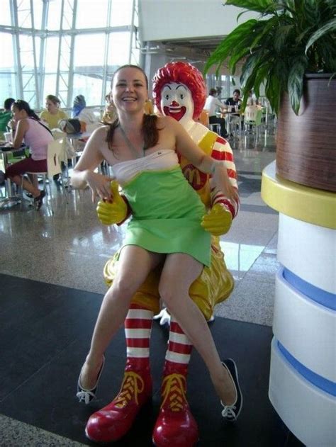 Awesome Blog Awesome Lol Ronald Mcdonald Is A Full Blown Pimp 10
