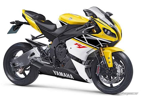 yamaha yzf rr  features specifications price review hd video