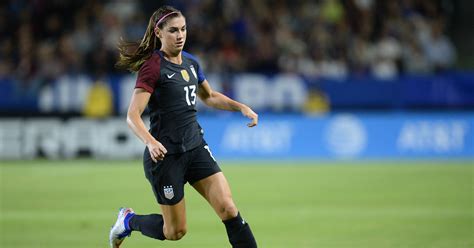 alex morgan explains     play soccer  france