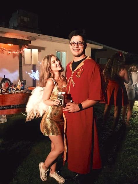 63 Best Halloween Couple Costumes From Cute To Scary 2020