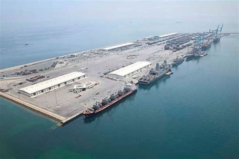 construction begins  royal navy bahrain base  rights