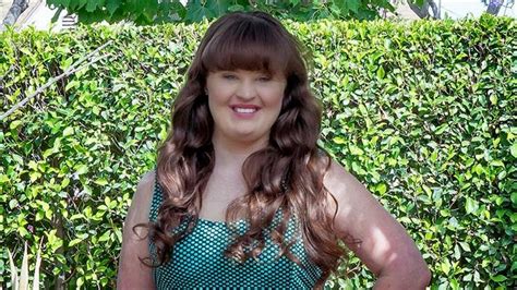 jamie brewer becomes first runway model with down syndrome