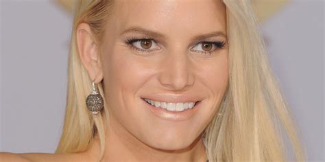 Jessica Simpson Goes Without Makeup In Instagram Photo Huffpost