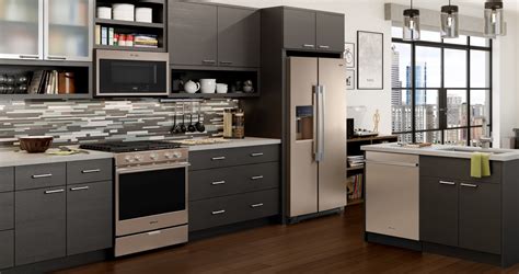 kitchen appliances whirlpool