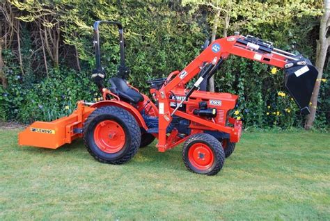 kubota bd    diesel compact mini tractor  front  loader  hereford