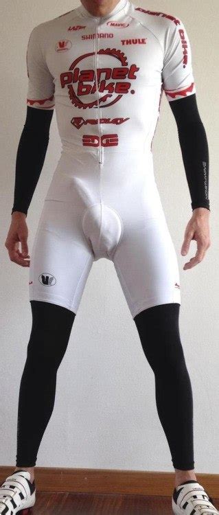 cyclist lycra bulge pin all your favorite gay porn pics on milliondicks
