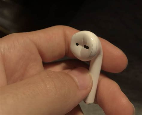 airpods  pausing       fix spacehop