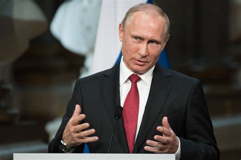 Putin Says Russia Will Never Legalize Gay Marriage Under