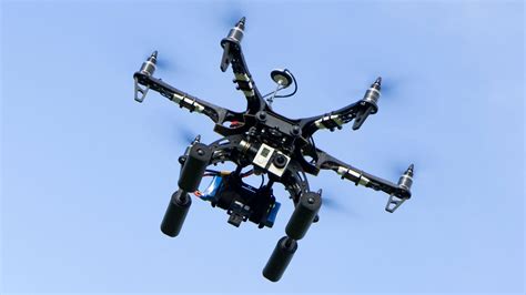 apple   drones  improve map data  drive