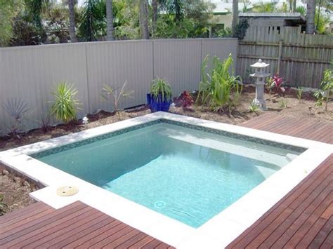 plunge pool        coolest amenities    yard