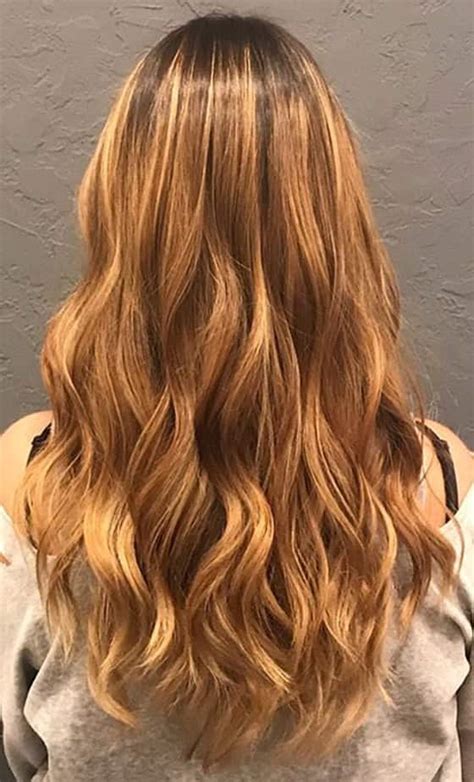 caramel hair color with honey blonde highlights