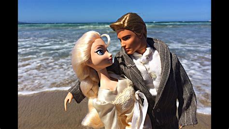 Frozen Wedding Elsa And Prince Felix Beach Wedding With Anna
