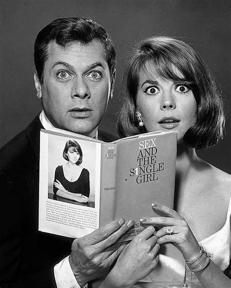 Pin By Pp On All The World S A Stage Natalie Wood Old