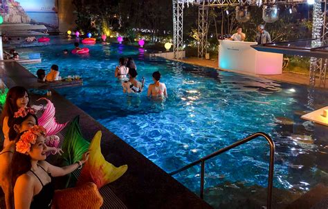 Do Summer In Style With Kobe Night Pool Party At Ren