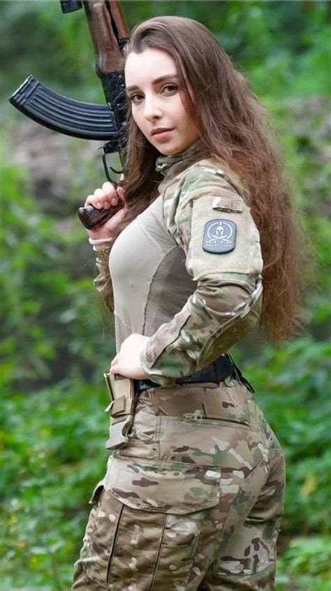 Pin By Daymond Brent On Elena Deligioz Military Girl Army Women