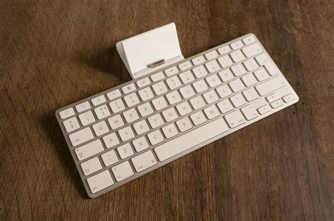 apples  ipad keyboard   power   portrait display macworld