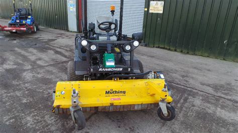 ransomes hr cw muthing  fh flail lawn finishing head riding mowers groundcare greenheath