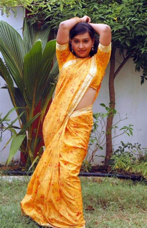sexy wallpaprs for you xx lalitha tamil tv actress hot saree stills pics photoshoot yellow