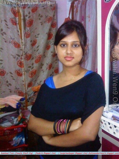 India S No 1 Desi Girls Wallpapers Collection Hubpages Desi Photos Of