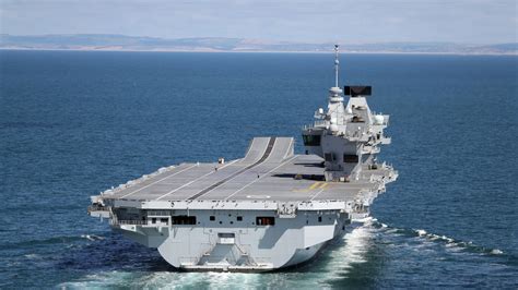 hms queen elizabeth navys  flagship  true feat  engineering uk news sky news