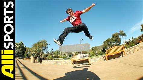 photo skateboarder  tricks boy flip guy   jooinn