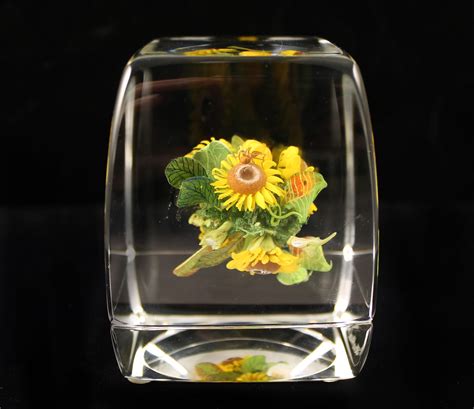Art Glass Paperweights By Paul Stankard Mark Lawson Antiques