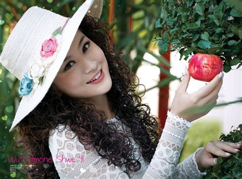 myanmar cute model wutt hmone shwe yi with beautiful white dress fashion